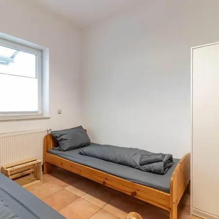 Grosses Haus Naehe Mainz *