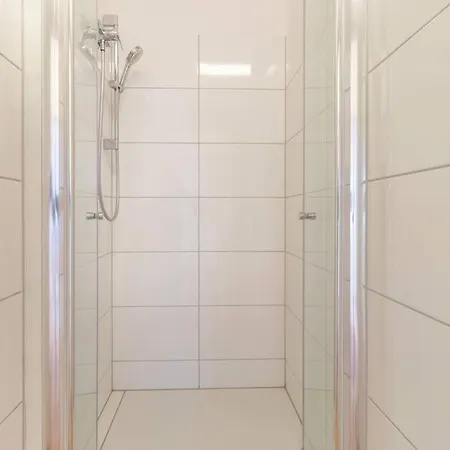 Grosses Haus Naehe Mainz *