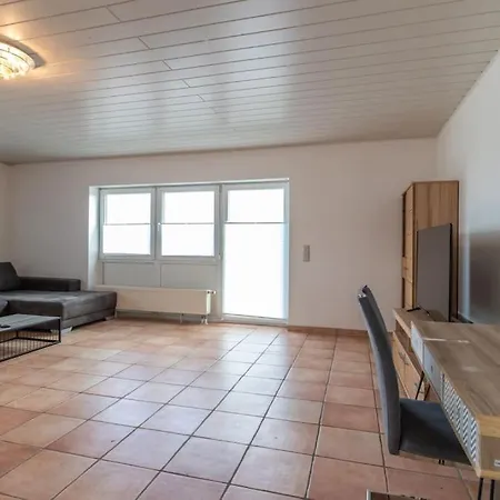 Apartament Grosses Haus Naehe Mainz